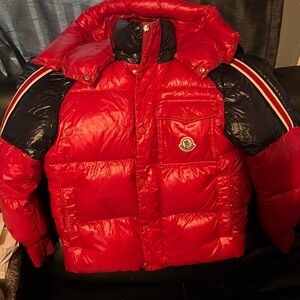 Moncler coat for boys size 12 /152cm